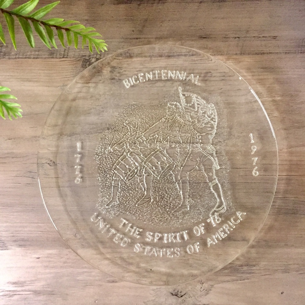 Vintage 1976 Bicentennial The Spirit Of 76 Patriotic Glass Plate